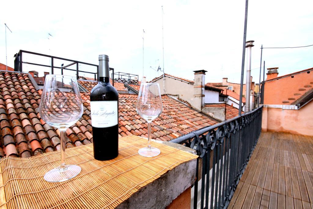 Apartamento Terrazza Rialto Venecia Habitación foto